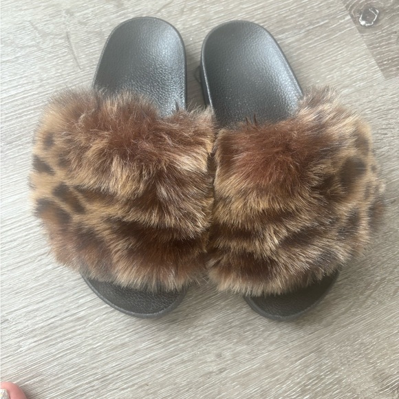 House slippers - Picture 3 of 8